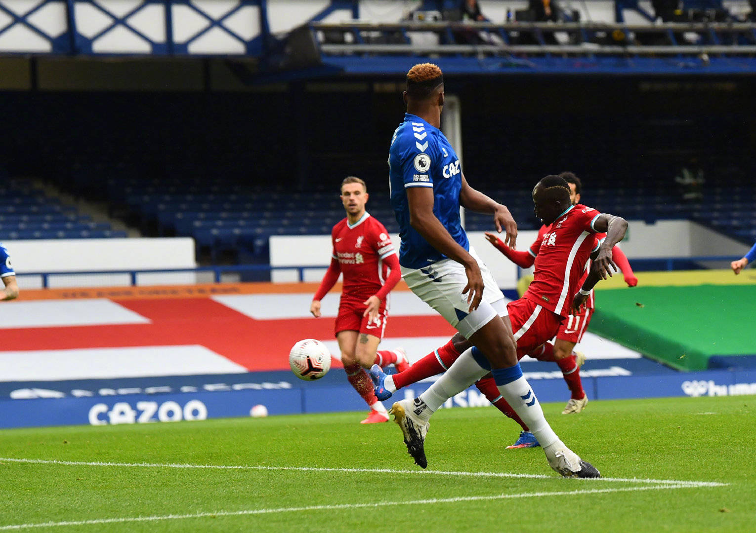 续保持霸主 续保持霸主