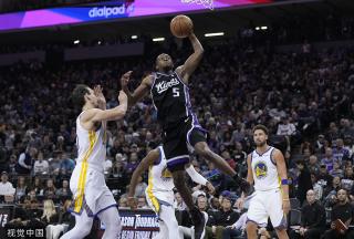 每次比赛都 每次比赛都