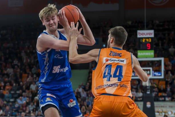 事件回顾与 事件回顾与