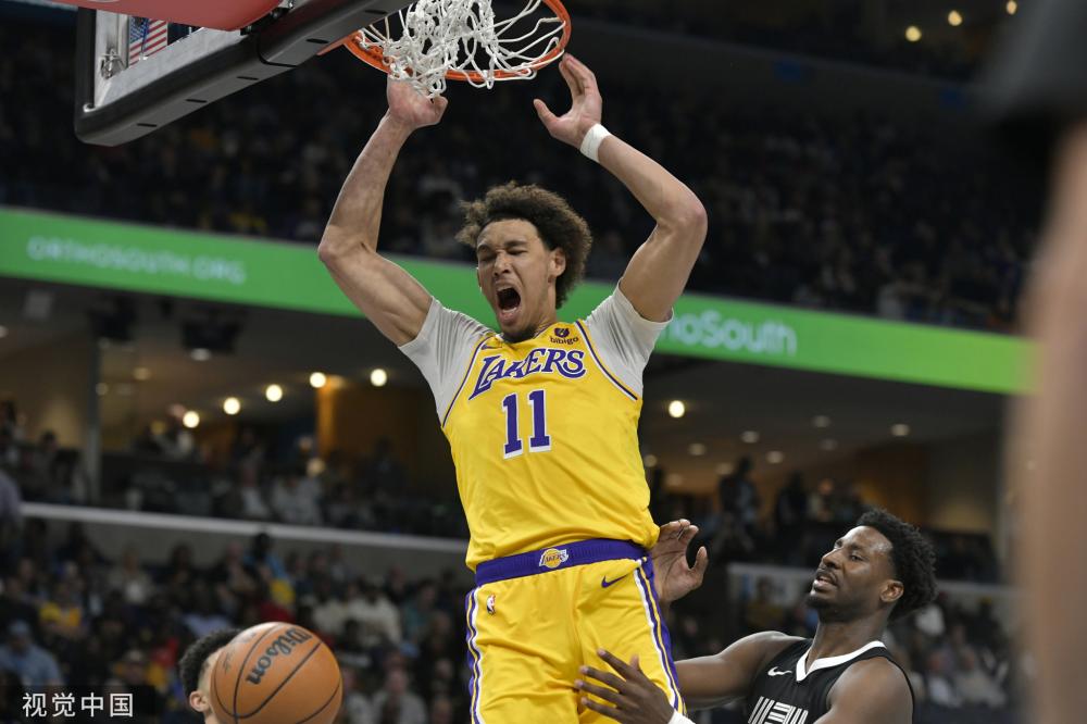 年轻球员的 年轻球员的